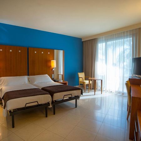 Hotel Miami Mar Sant Carles De La Rapita Room photo