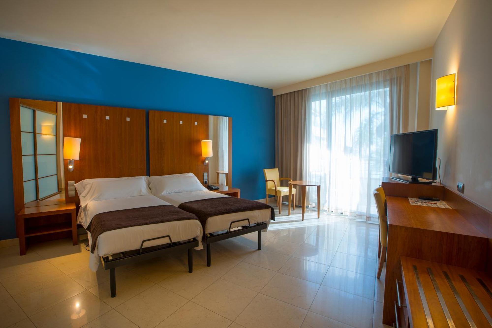 Hotel Miami Mar Sant Carles De La Rapita Room photo