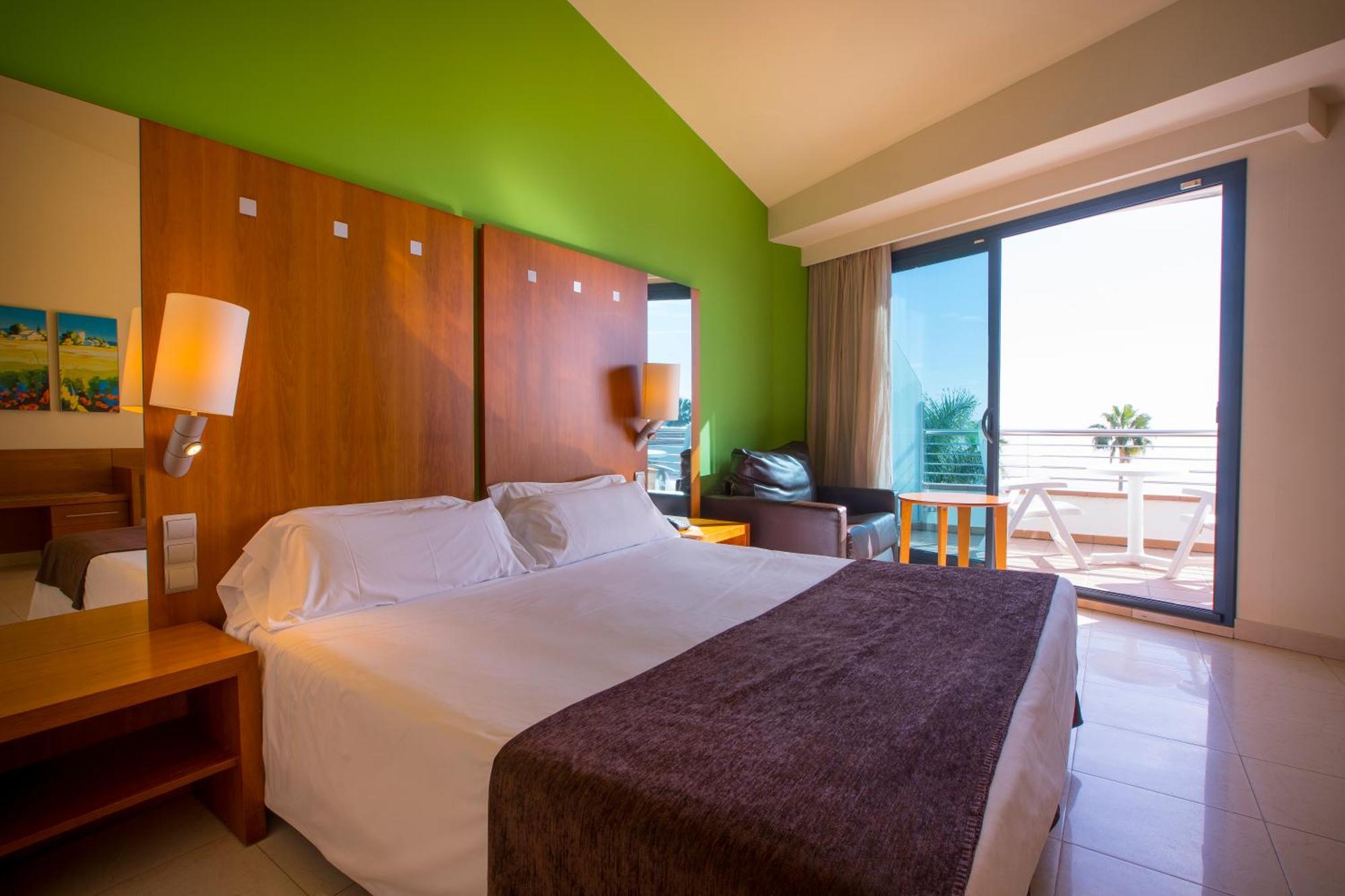 Hotel Miami Mar Sant Carles De La Rapita Room photo
