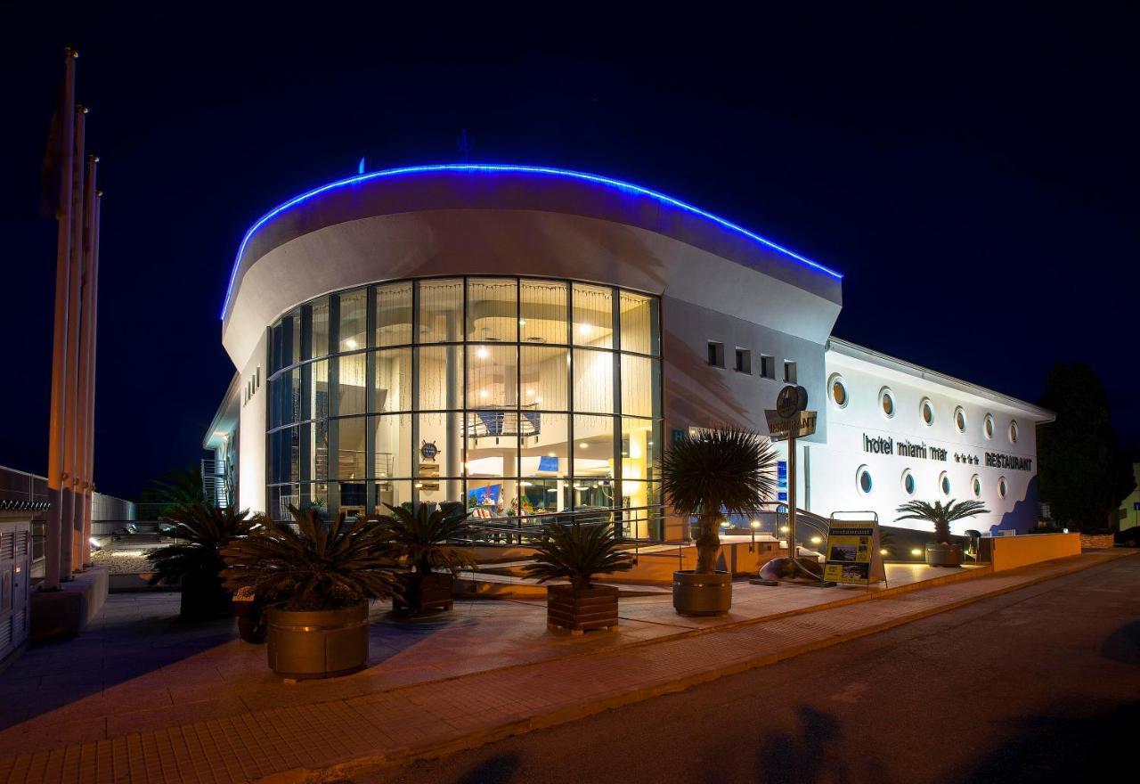 Hotel Miami Mar Sant Carles De La Rapita Exterior photo