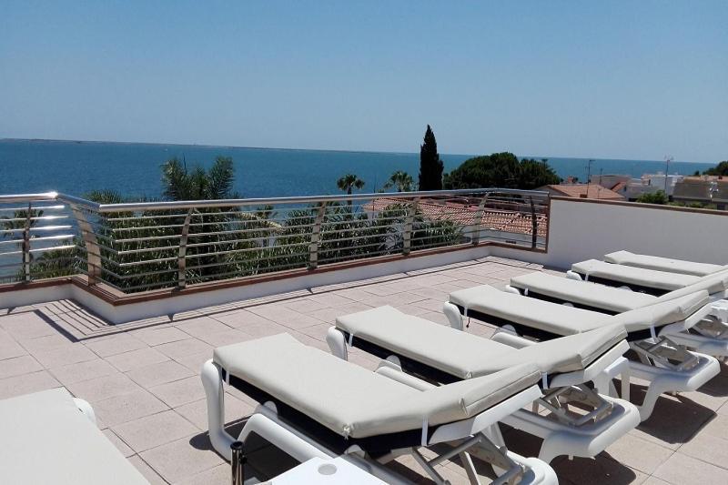 Hotel Miami Mar Sant Carles De La Rapita Exterior photo